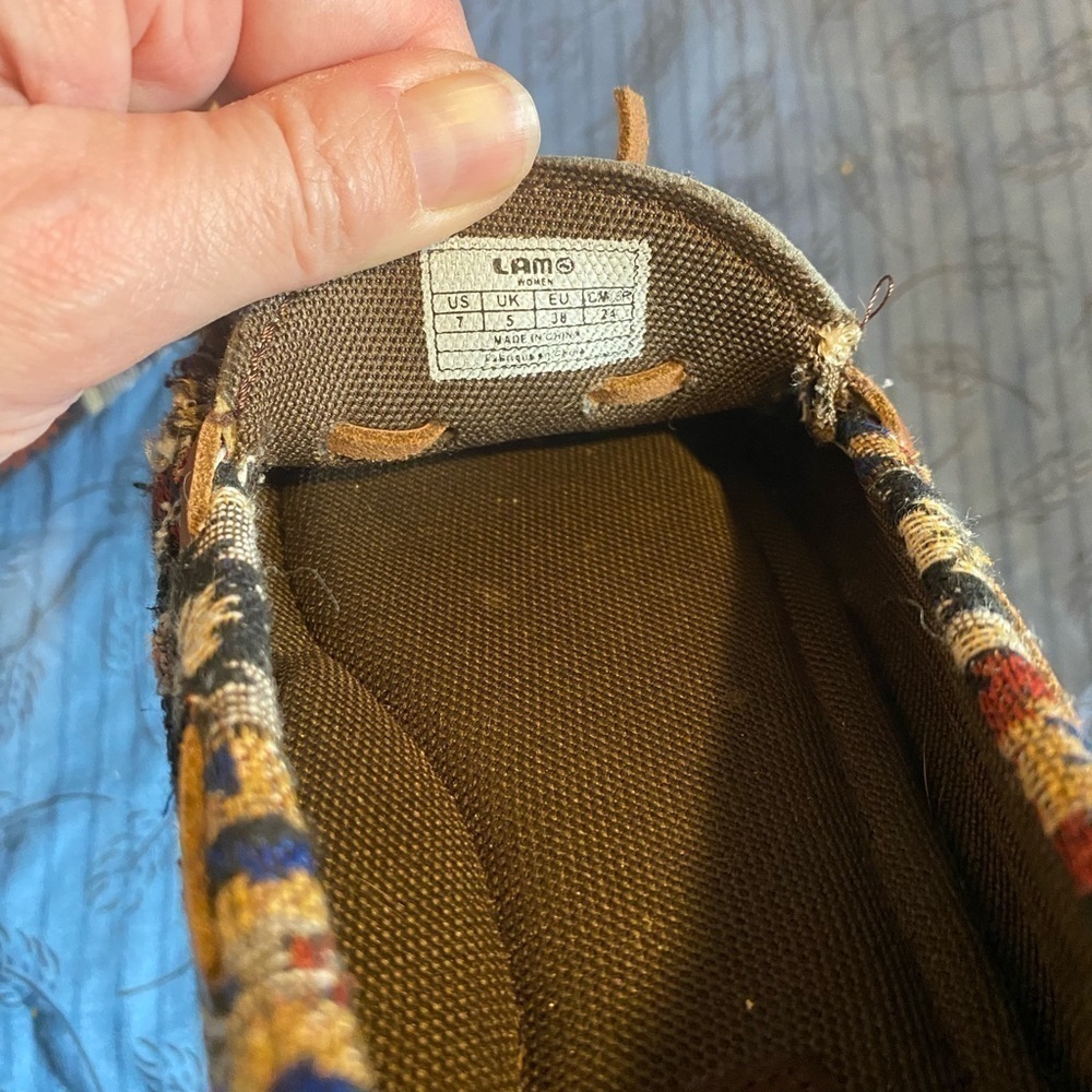 Lamo southwest print moccasins style rubber soled slippers size 7 - Picture 3 of 5